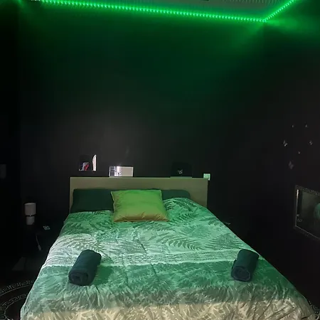 Zen Spa,jacuzzi, Sauna, Bedroom, Kitchen *